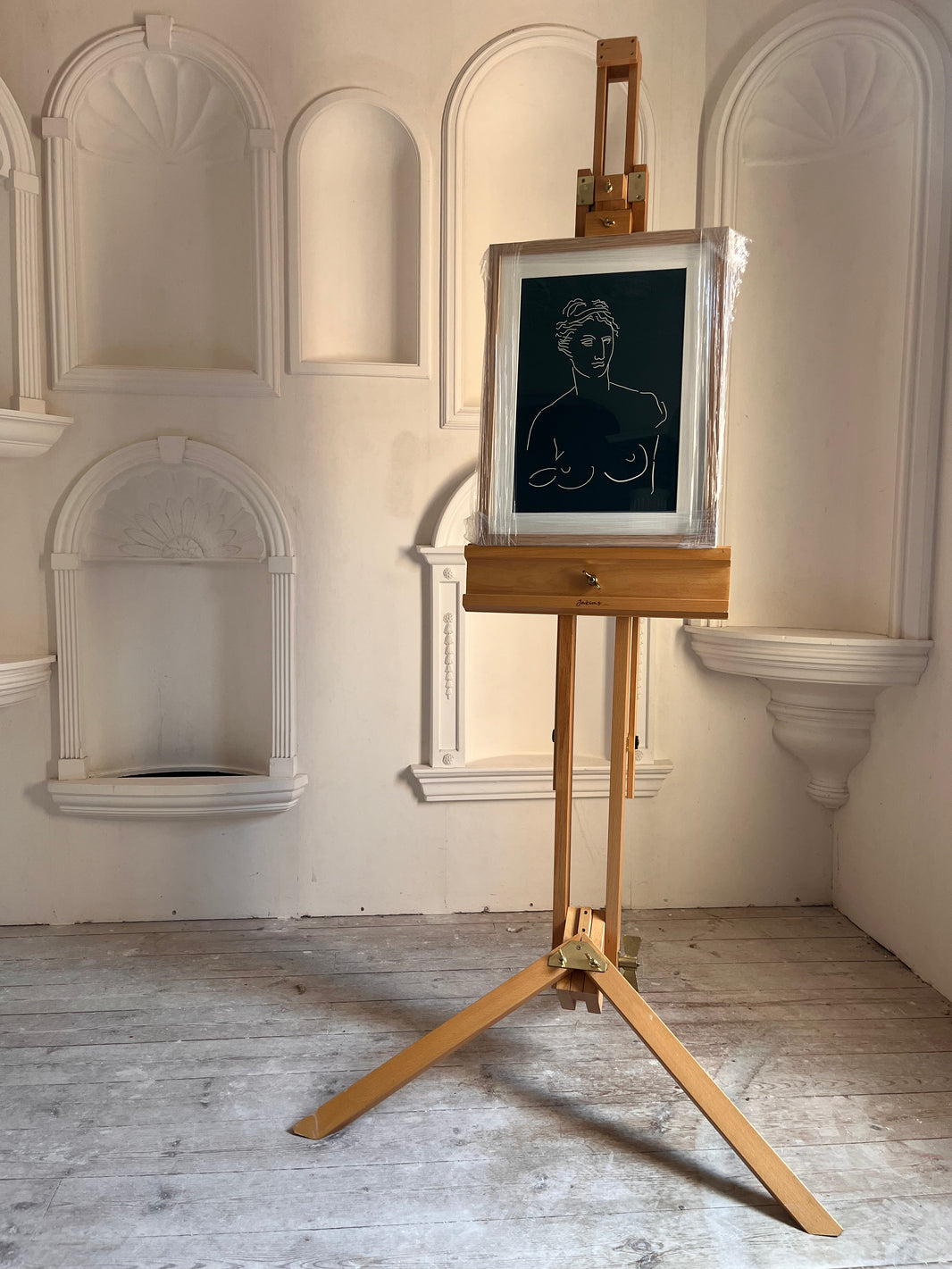 Venus de Milo Oak Framed Glicée Print