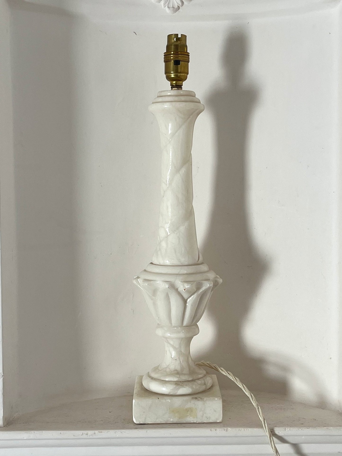 Alabaster Lamp with Leaf Detail
